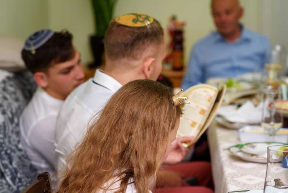 Family celebrating passover