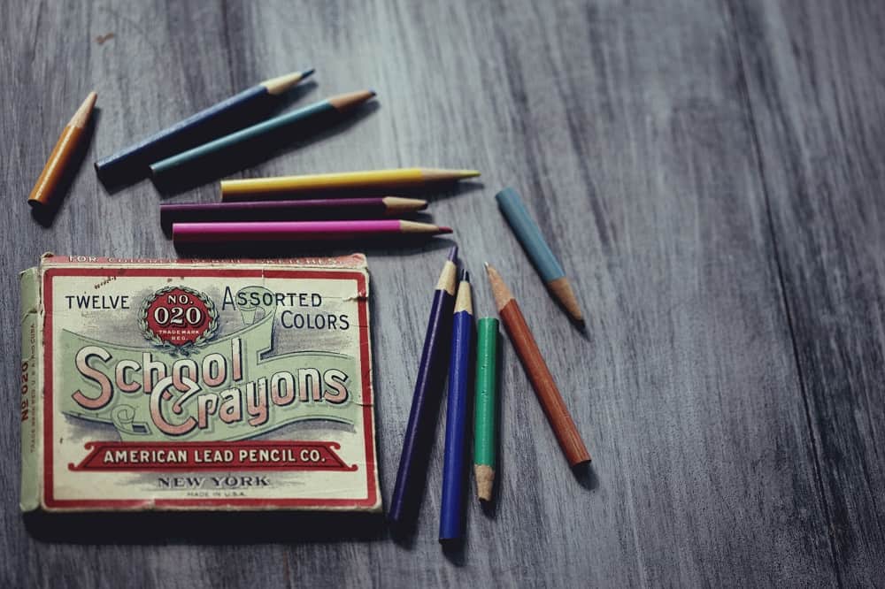 Vintage crayons for Passover